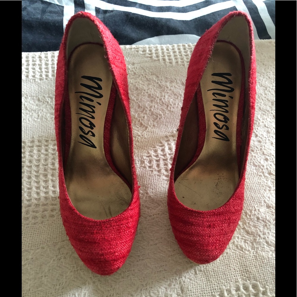 Red platform heels - Picture 2 of 3